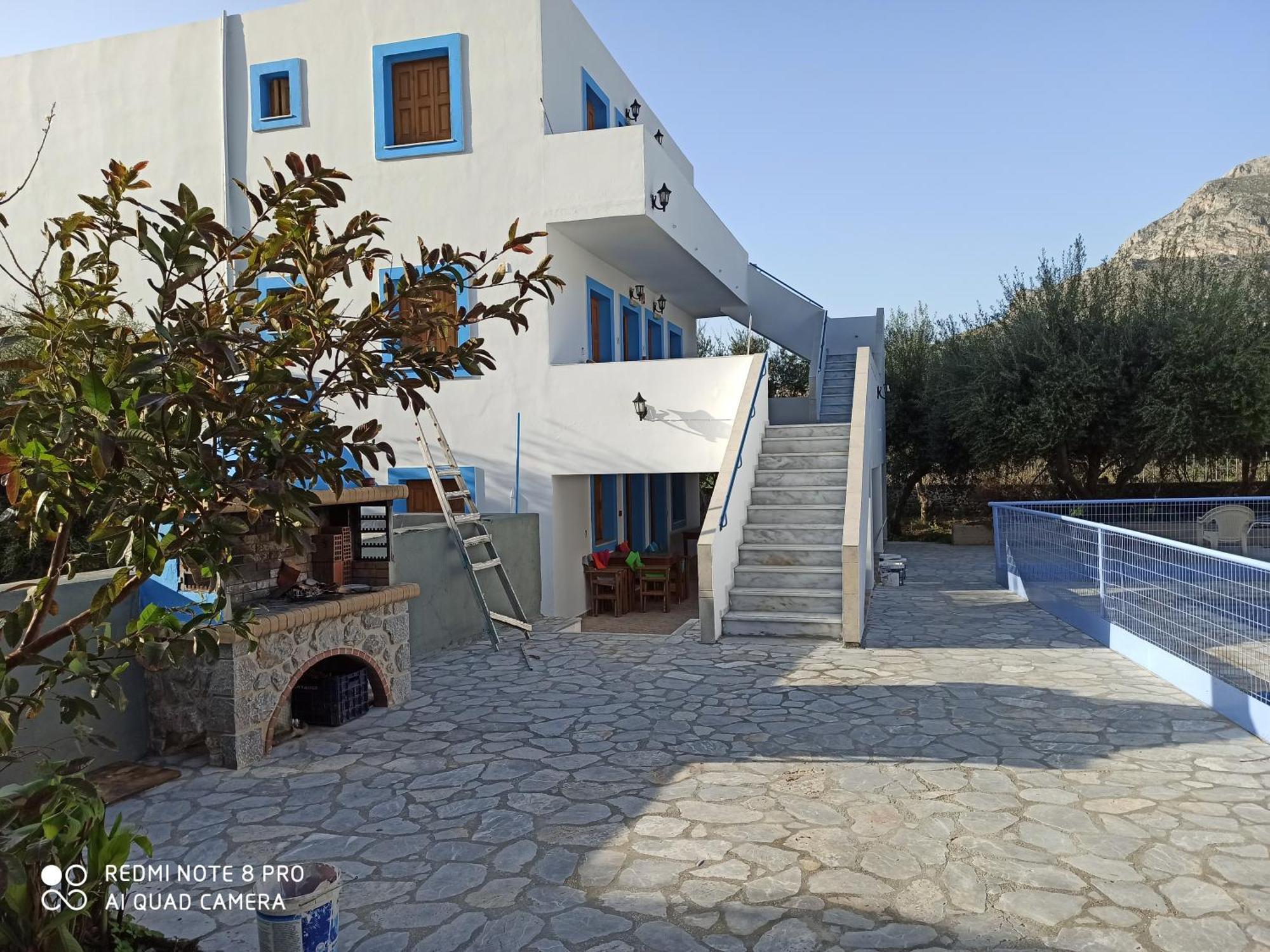 Giannis Apartments By Climbing House Panormos  ภายนอก รูปภาพ