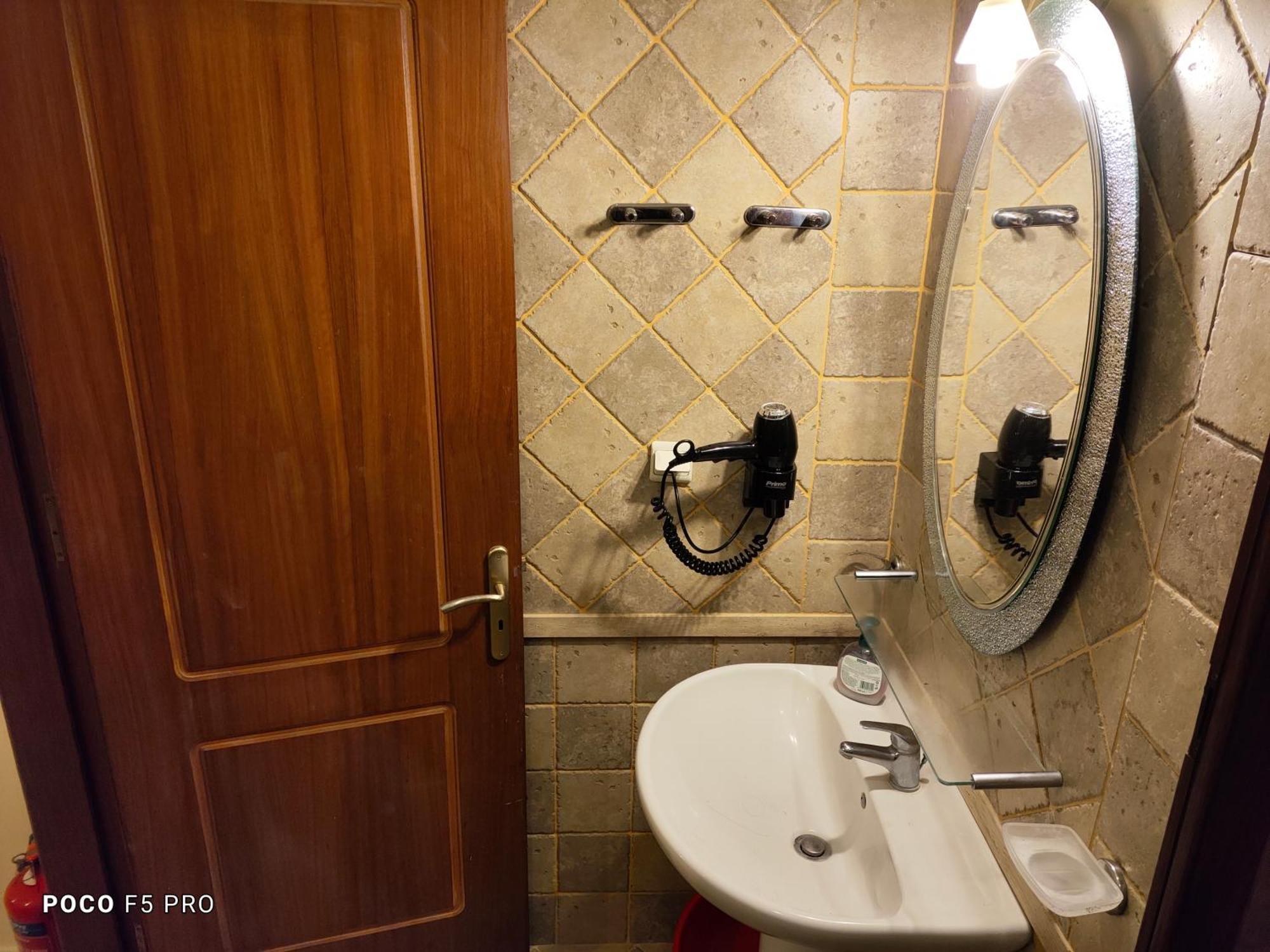 Giannis Apartments By Climbing House Panormos  ภายนอก รูปภาพ